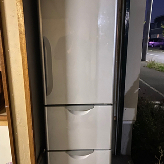 決まりましたヒタチ冷蔵庫お譲り致します。
