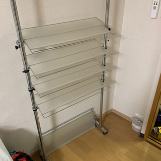 突っ張り式シューズラック　無料で差し上げますの画像