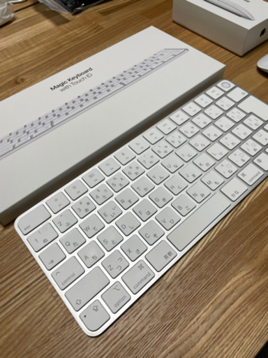 【Touch ID】Magic Keyboard 日本語（JIS） 9,375円