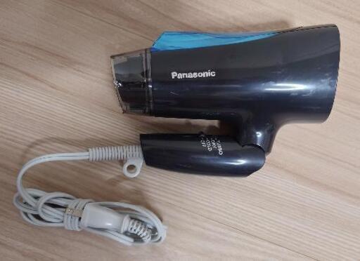 ドライヤー Panasonic イオニティー EH-NE4A