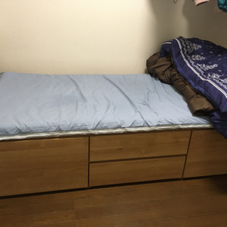 ニトリの収納付きベッド&布団付