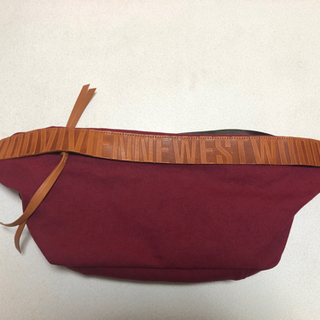 Vivienne Westwood ボディバッグ ワインレッド
