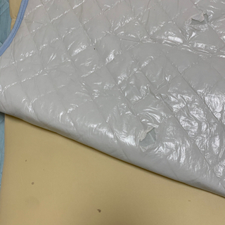 【取引終了】木製ミニベビーベッド（ミニベビーベッド用の敷布団マットレスタイプ、クッションガード、防水シーツ付）の画像