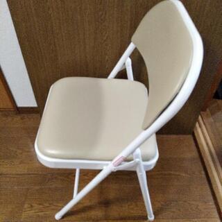 【決まりました】折りたたみ椅子譲りますの画像