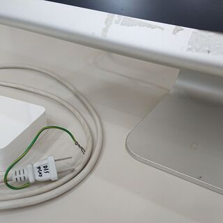 パソコン用モニター　23インチ　アップル　中古品の画像