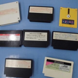JM13064)ファミコンカセット16点セット色々 中古品 外寸 幅：約7cm 高さ：約7cm 奥行：約7cm【取りに来られる方限定】の画像