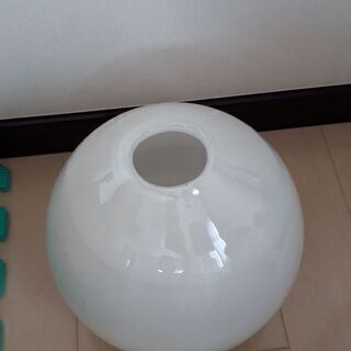 白い花瓶　新品未使用の画像