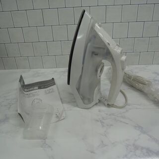 スチームアイロン　JSTN-SI002-WH　ホワイト　2019年製