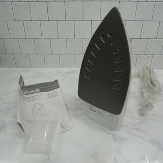 スチームアイロン　JSTN-SI002-WH　ホワイト　2019年製の画像