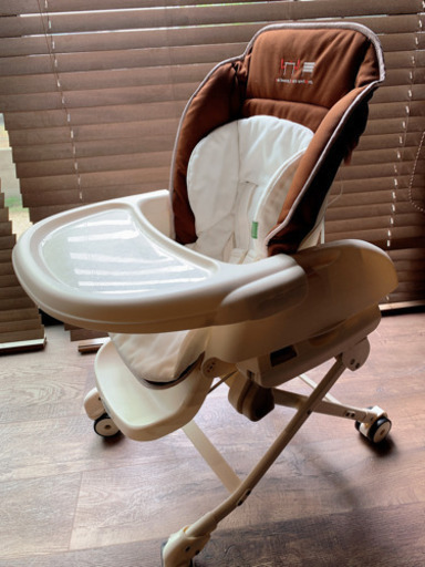 【お話中】コンビ エコアクト ルシエス AUTO SWING