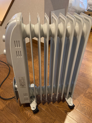 DBK 電気オイルヒーター　2016年製