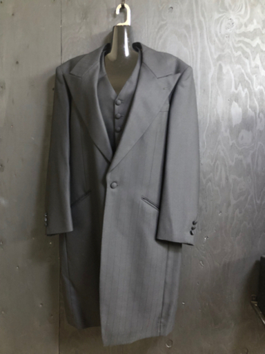 個性派にはコレで…ズートスーツ