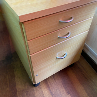 木製　机　デスクの画像