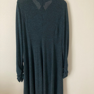 オッズオンローゼン長袖ワンピースほぼ新品の画像