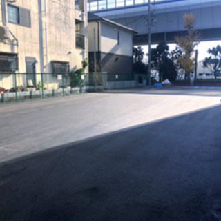 未経験×髪型＆メイク自由×正社員【賞与年2回有の道路を作るお仕事作業員】の画像