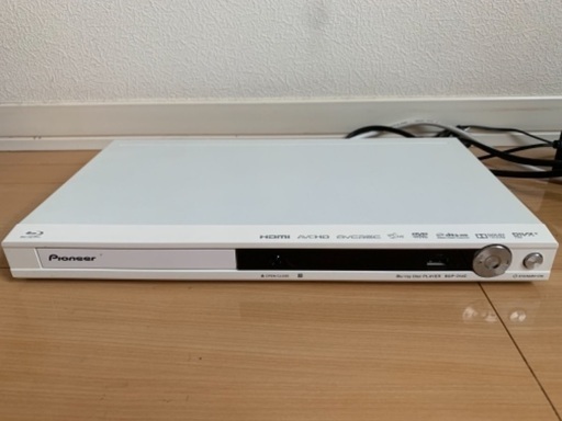 白　DVDプレイヤー