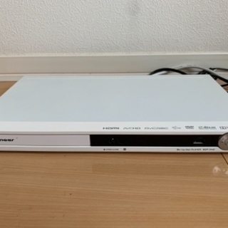 白　DVDプレイヤー