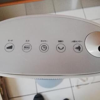 人感センサー加湿機能付き セラミックファンヒーターの画像