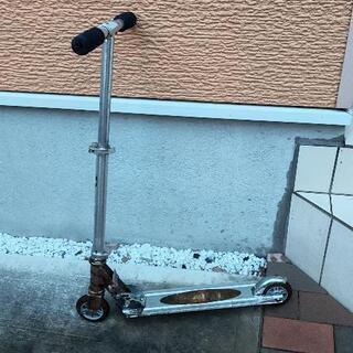 子供用キックボード