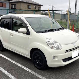 本車検丸2年付き！令和5年10月迄！KGC30パッソ！地デジ、B...