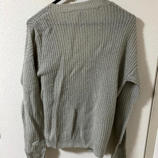 グレー　ニットフロントクロス　カーディガンの画像
