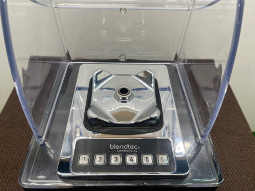 FMI　エフ・エム・アイ　業務用　スムージーブレンダー　防音カバー付き　２０１９年製　CONNOISSEUR