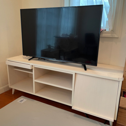 【限定出品】テレビボード ホワイト 猫足 約140cm幅 ビーカンパニー