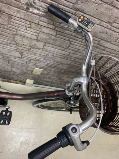 東京23区配達無料　新基準　ブリヂストン　アシスタ　8.1Ah リチウム 電動自転車☆中古☆BS☆ 26