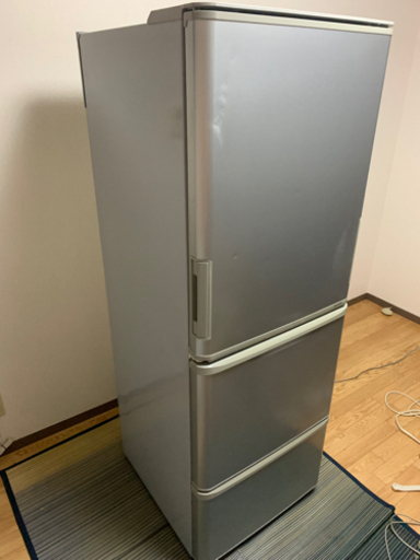 【取引者決定】シャープ　3ドア冷凍冷蔵庫　350L