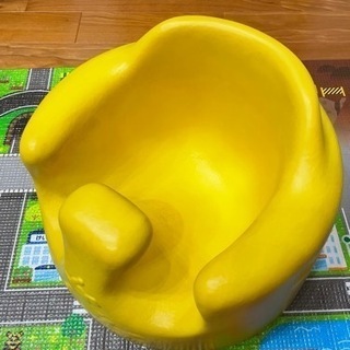 　バンボ（bumbo）