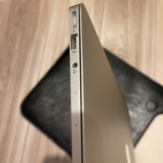 【美品】MacBook Air 13インチCore i5の画像