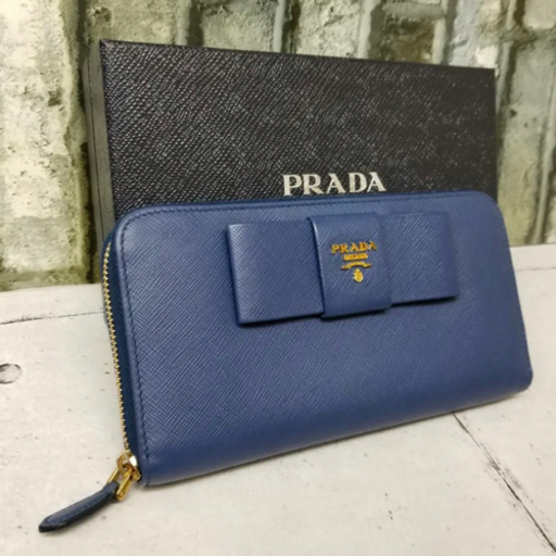 PRADA プラダ 長財布