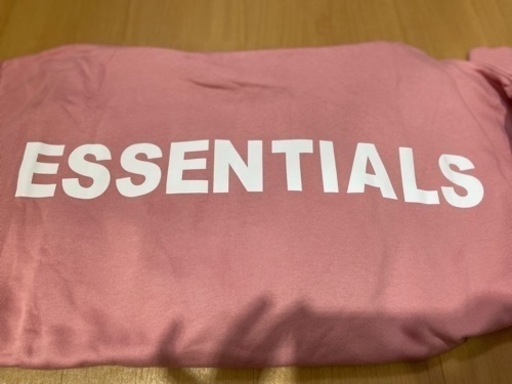 essentials パーカー