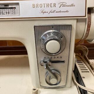 ブラザーミシン　ペースセッター702　ZZ2-B702の画像