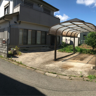 民家型認知症デイサービスの機能訓練士の画像