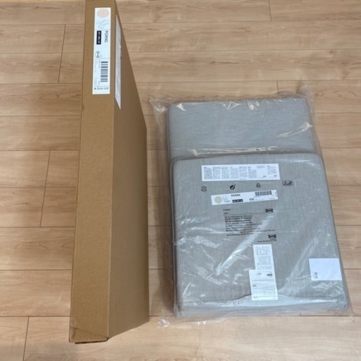 IKEA ポエング　※未組立て(クッションシート付)