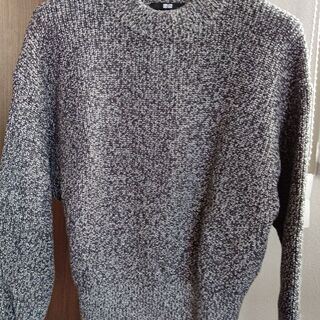 UNIQLO　セーター