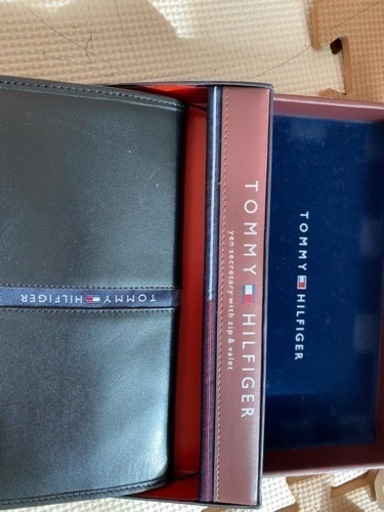 Tommy 財布