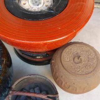 （取引決定済）レトロ　練炭火鉢·火鉢·火消壺·炭入竹籠の画像