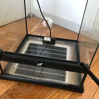 爬虫類用のケージ　GEX エキゾテラ グラステラリウム 3045　ライト、ヒーターセットの画像