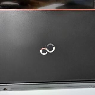 15.6インチ 東芝ノートPC（美品, Core i7 3610QM, 12GB RAM, 240GB SSD