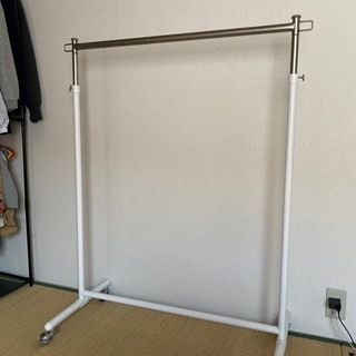 ハンガーラック