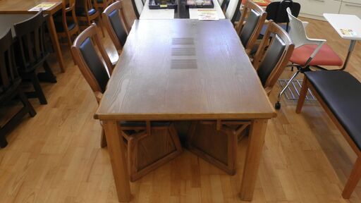 k454☆こたつ☆ダイニングテーブル5点セット☆テーブル＋イス4脚☆朝日木工☆回転イス☆キャスター付き☆近隣配達、設置可能