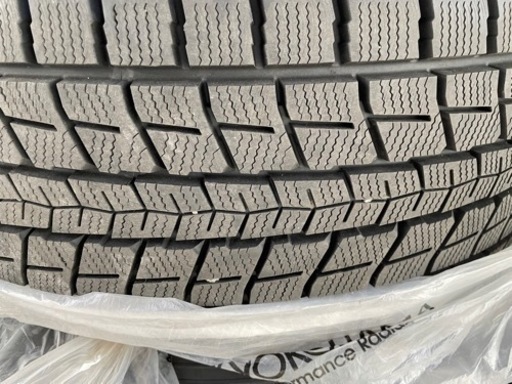 jeep グランドチェロキー DUNLOP スタッドレス 265-60-18