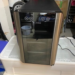 ワインセラー𝙇𝙊𝙐𝙉𝙂𝙀 6本収納