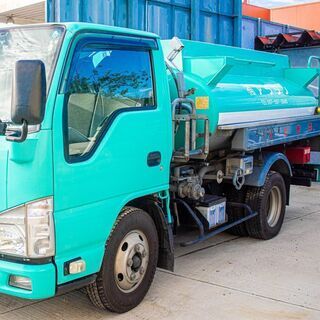 【時給1200円～・正社員26万～・週１からOK！】燃料ローリー配送運転手ドライバーの画像