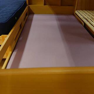 グランツ　木製宮付2段ベッド　マットレス付き【愛品倶楽部柏店　お問合せ番号：153-017685 002】の画像