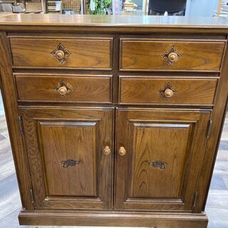 葉山ガーデン 花柄キャビネット890