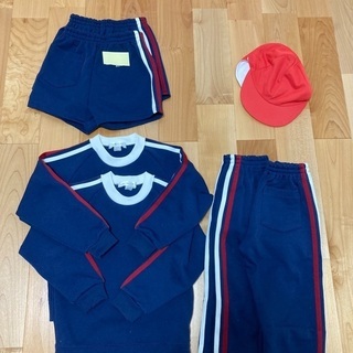 【支払方法変更の為再掲載】【取引中】アソカ北幼稚園　制服　男の子　佐世保