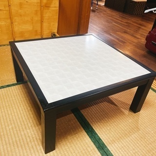 リバーシブルテーブル